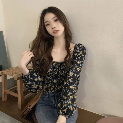 Women's Square Collar Floral Long-sleeved Shirt