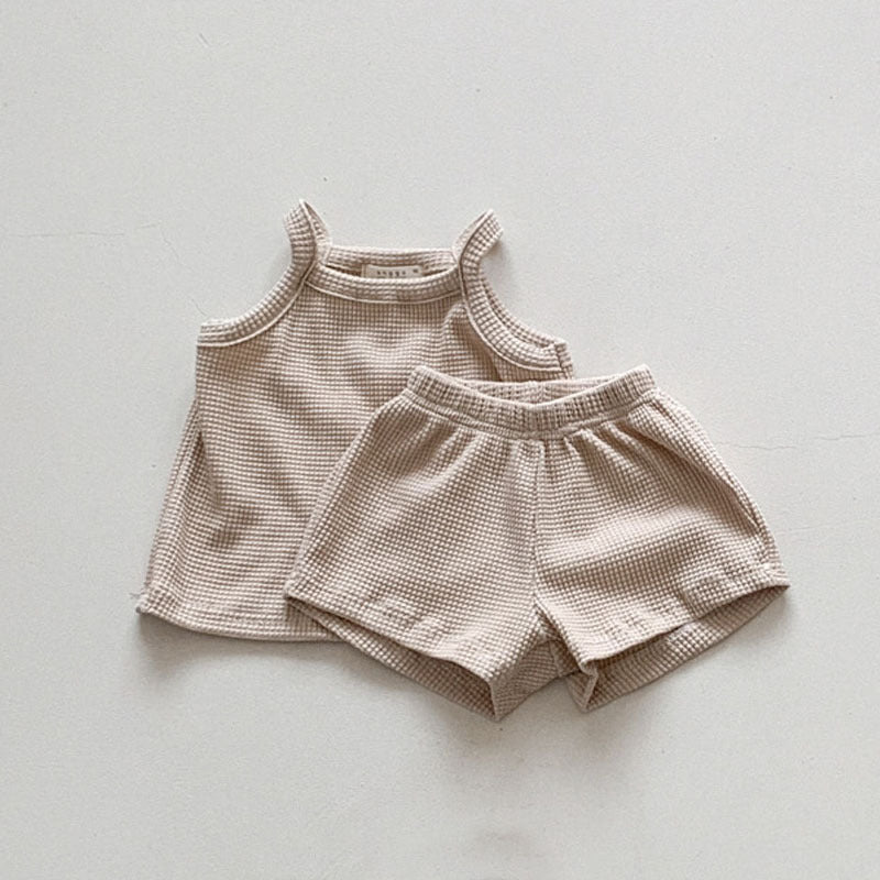 Infant CottonWaffle Suspender Shorts Suit
