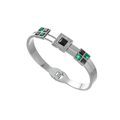 Full Body Titanium Steel Plated 18K Gold Light Luxury Bracelet