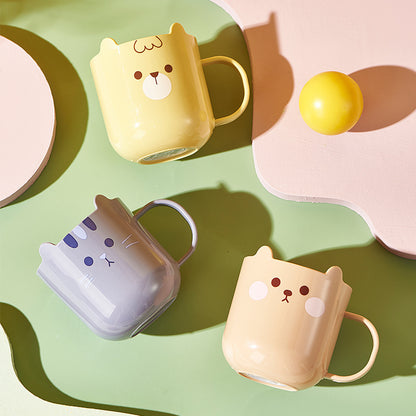 Plastic Bear Pattern Tooth Cup