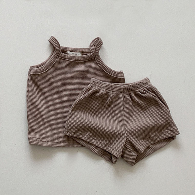 Infant CottonWaffle Suspender Shorts Suit