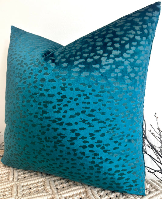 Le Coussin Couture - L'Asics Paon - Modèle n° 170