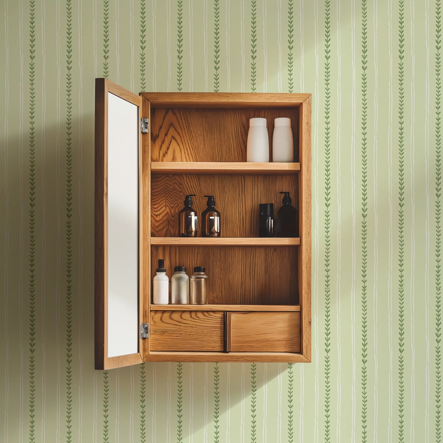 RIVIERA STRIPE PISTACHIO WALLPAPER