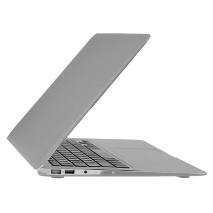 ENKAY pour Macbook Air 13,3 pouces (version US) / A1369 / A1466 Hat-Prince Coque de protection rigide mate 3 en 1 avec protection de clavier et cache anti-poussière de port (argent)
