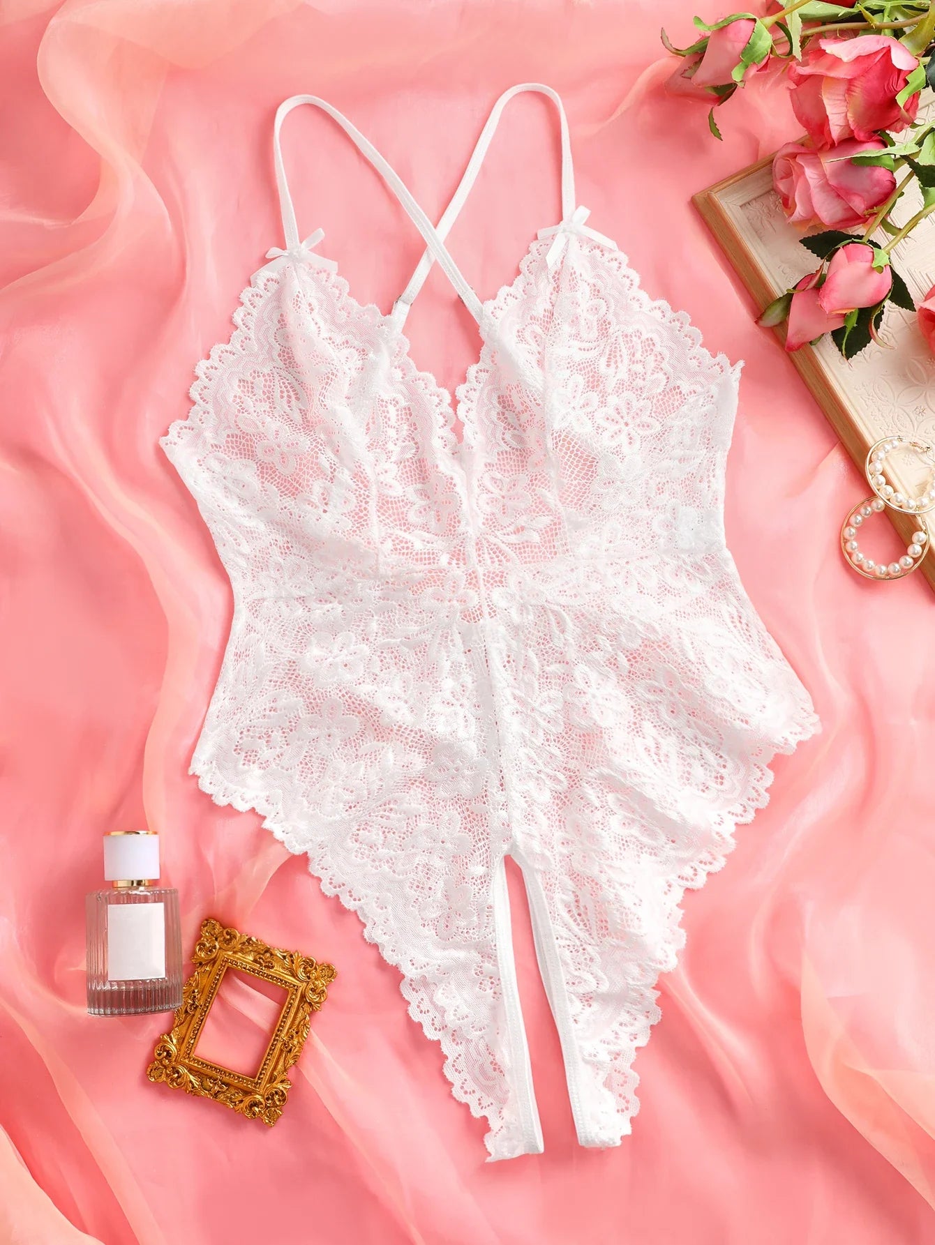 Women's Sexy Lace Underwear Set Erotic Ladies Lingerie See-through Bra Thong Mini Babydoll Briefs Underpants White Bodysuit 2024