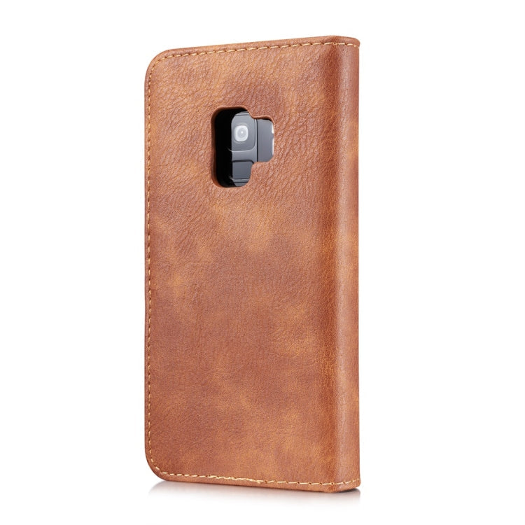 DG.MING pour Galaxy S9 Étui de protection magnétique détachable à rabat horizontal en cuir texturé style cheval fou avec support, fentes pour cartes et portefeuille (marron)