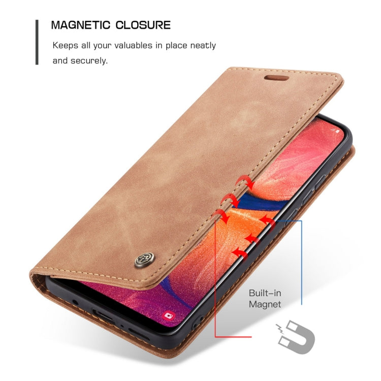 Étui en cuir à rabat horizontal dépoli rétro multifonctionnel CaseMe-013 pour Galaxy A20 / A30, avec fentes pour cartes et support et portefeuille (marron)