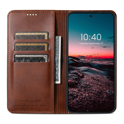 Pour Samsung Galaxy S24 5G Étui de téléphone en cuir à rabat horizontal avec texture de veau Suteni (marron)