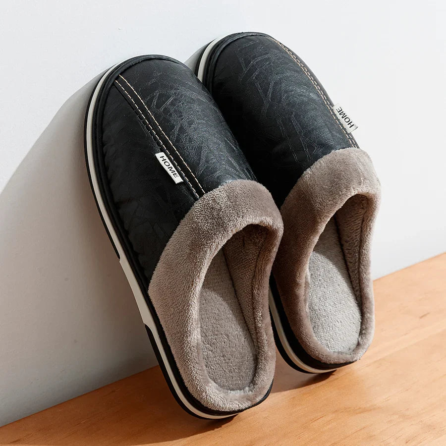 Pantoufles d'intérieur en cuir PU grandes tailles pour hommes, imperméables, plates, en fourrure, pour l'hiver, en coton, pour la chambre à coucher