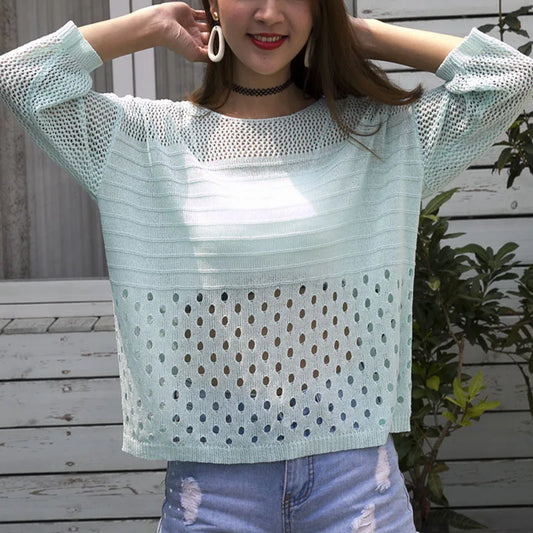 2022 new summer style loose cut out knitwear thin sun protection clothing women's round neck knitwear half-sleeved pullover