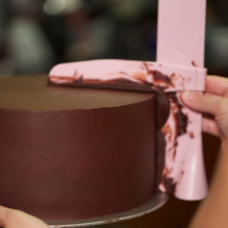 Lisseur à Gâteau Réglable Grattoir Spatule à Fondant Lisseur de Bord de Gâteau Crème (Rose)