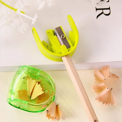 Deli 0578 Mini Cute Non-slip Pencil Sharpener Children Pencil Sharpener(Random Color Delivery)