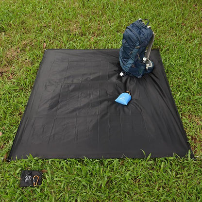 AOTU AT6238 153x143cm Ultra-thin Pocket Moisture Resistant Beach Mat Foldable Portable Picnic Mat(Black)