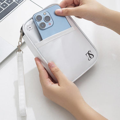 TRAVEL SEASON RFID Anti-theft Passport Clip ID Bag Waterproof Protective Case Travel Organizer Bag, Color: Small White