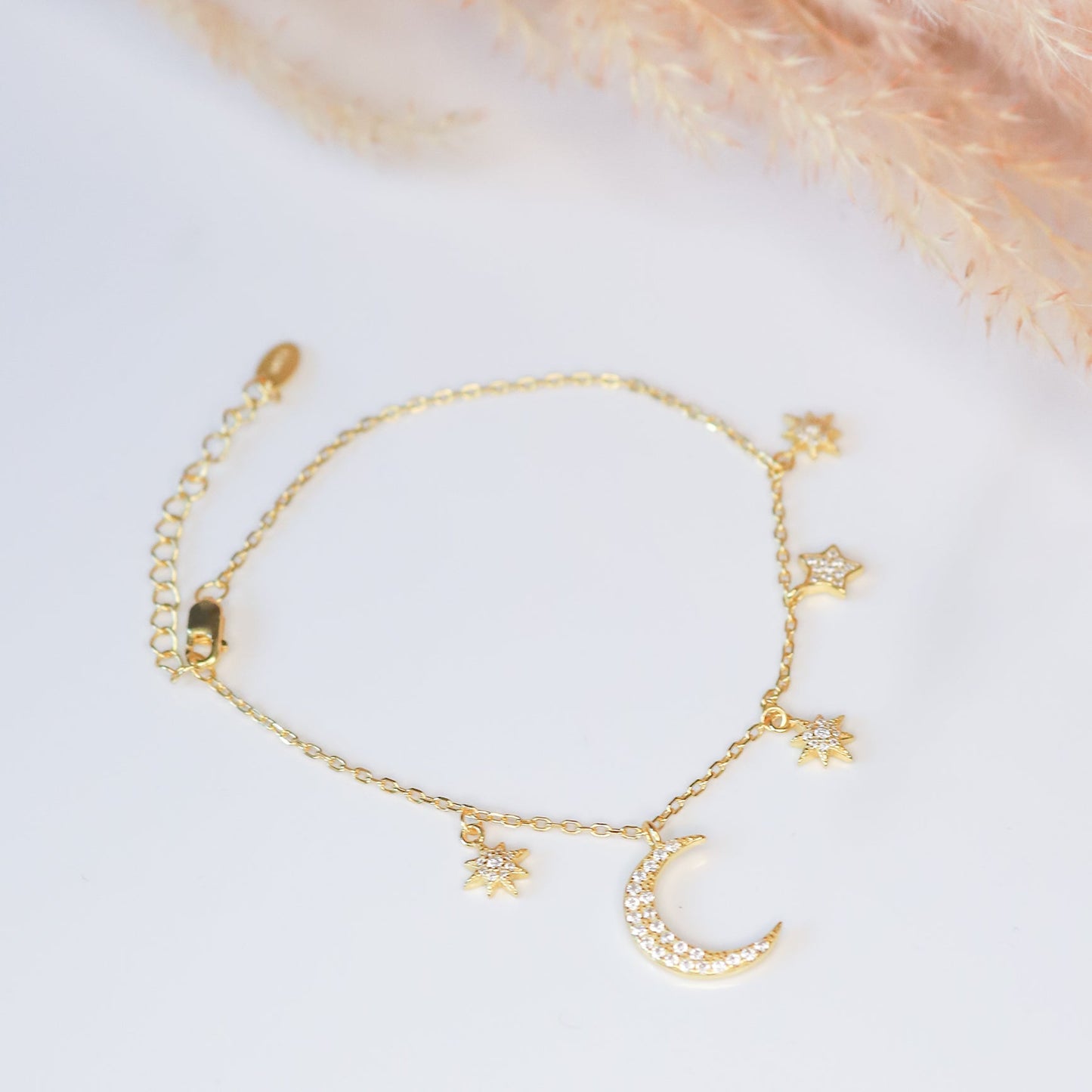 Bracelet breloques Lune et Étoile Vega | Plaqué or 18 carats