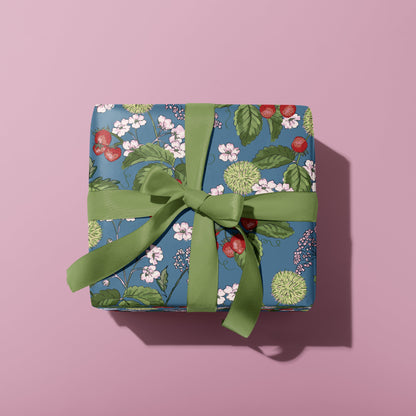 WOODLAND STRAWBERRY BLUE GIFT WRAP SHEET