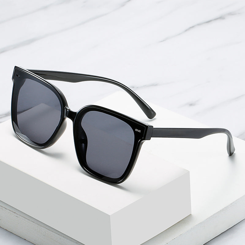 Oversized Cat Eye Women's Sunglasses