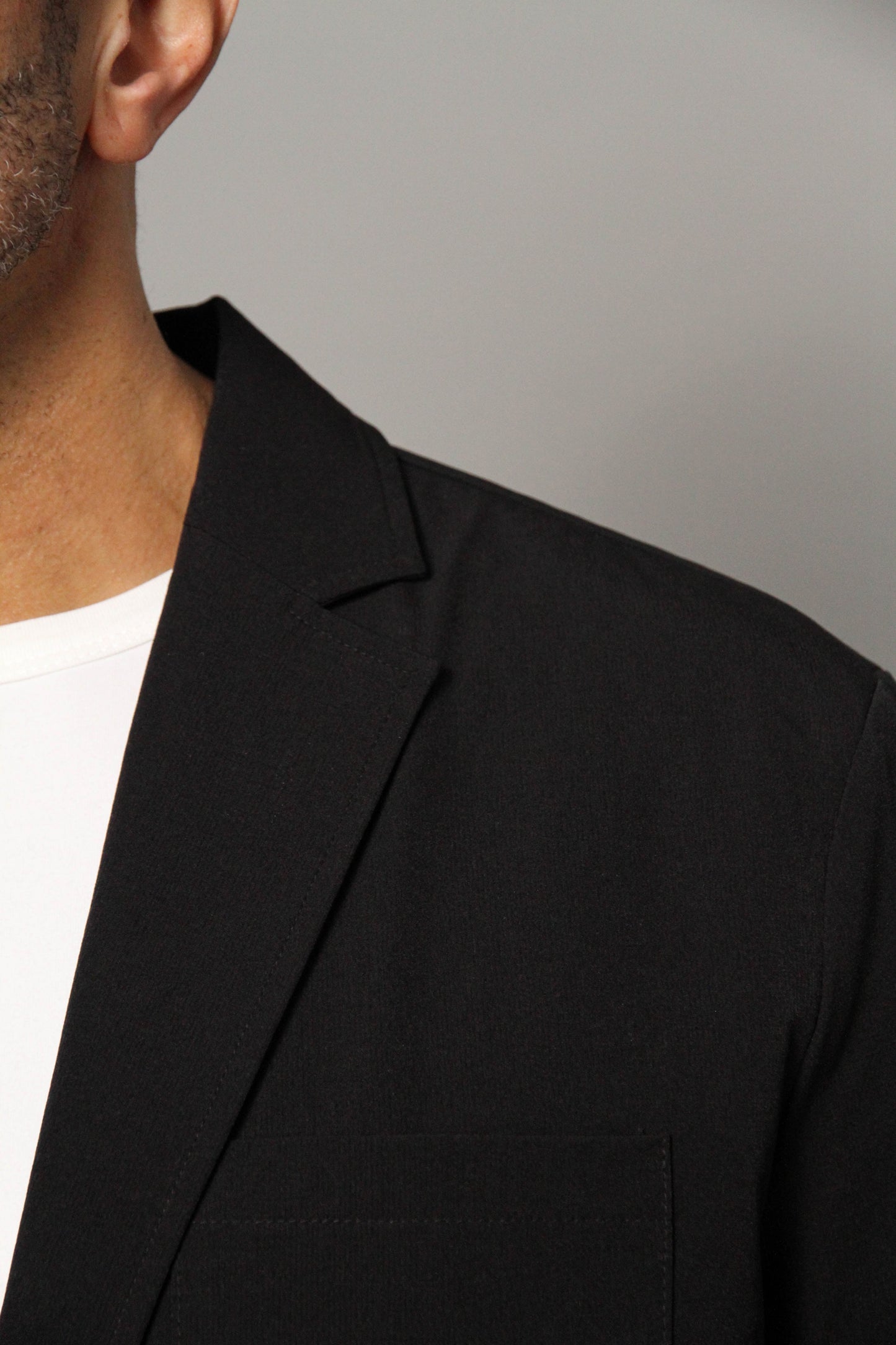 Dylan 2 Button Blazer - Black