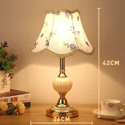 European Minimalist Glass Table Lamp - Vintage Style