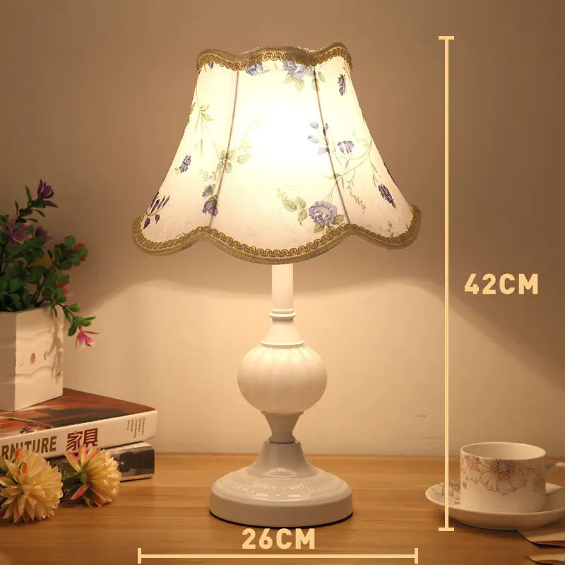 European Minimalist Glass Table Lamp - Vintage Style