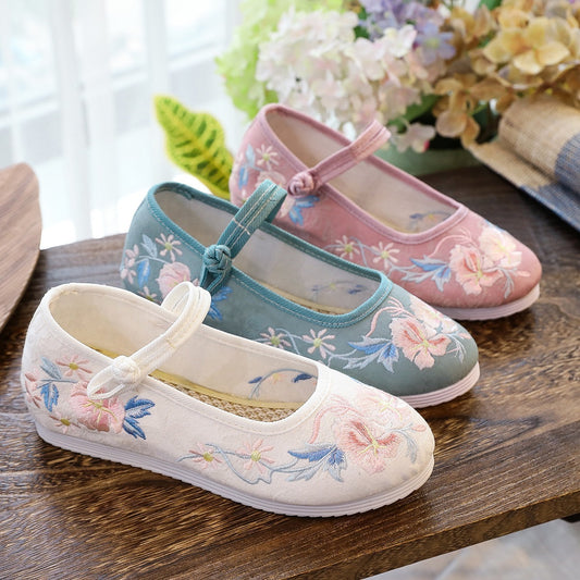 Womens Embroidered Flat Cloth Shoes