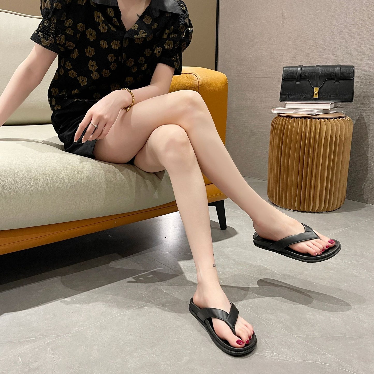 Flat Non-slip Sandals