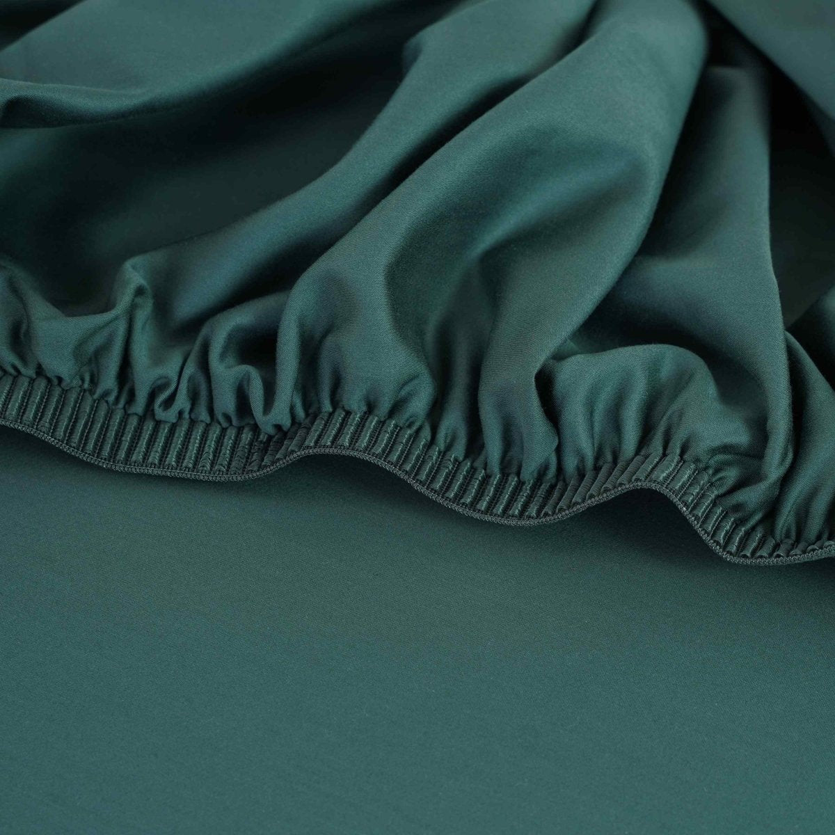 Ackly Bamboo - Royal Green Duvet Cover, Fitted Sheet & Pillowcases Set