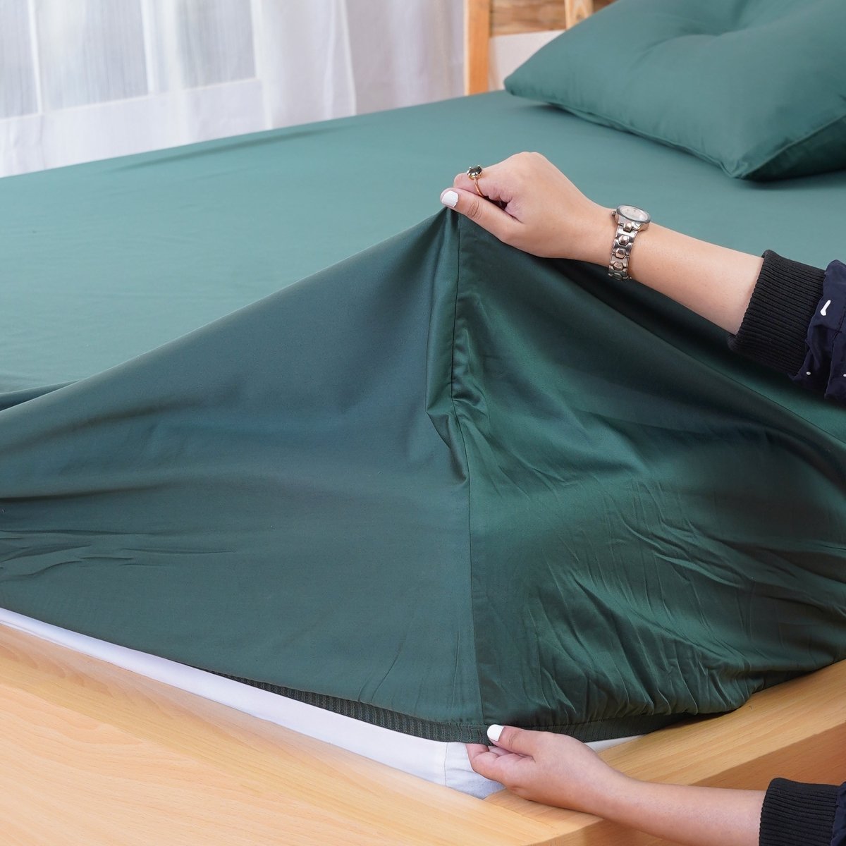 Ackly Bamboo - Royal Green Duvet Cover, Fitted Sheet & Pillowcases Set