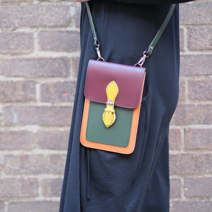 Pochette de téléphone portable en cuir faite main Plus - Kaléidoscope automnal