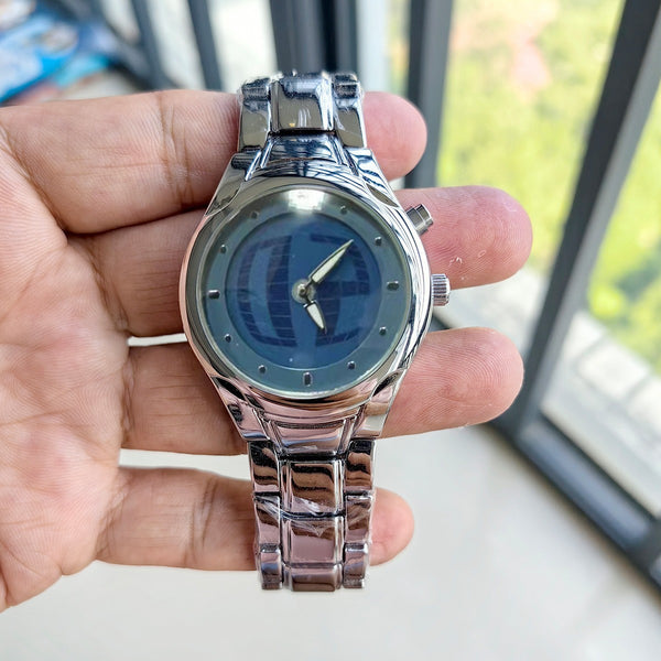 Retro Men's Pointer Digital Watch