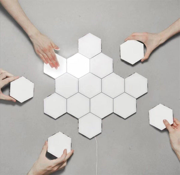 Quantum Touch Honeycomb Wall Lamp