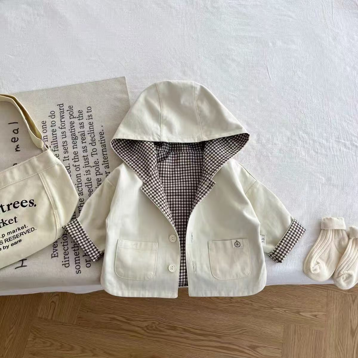 Fashionable Korean-style Hooded Trench Coat For Boys