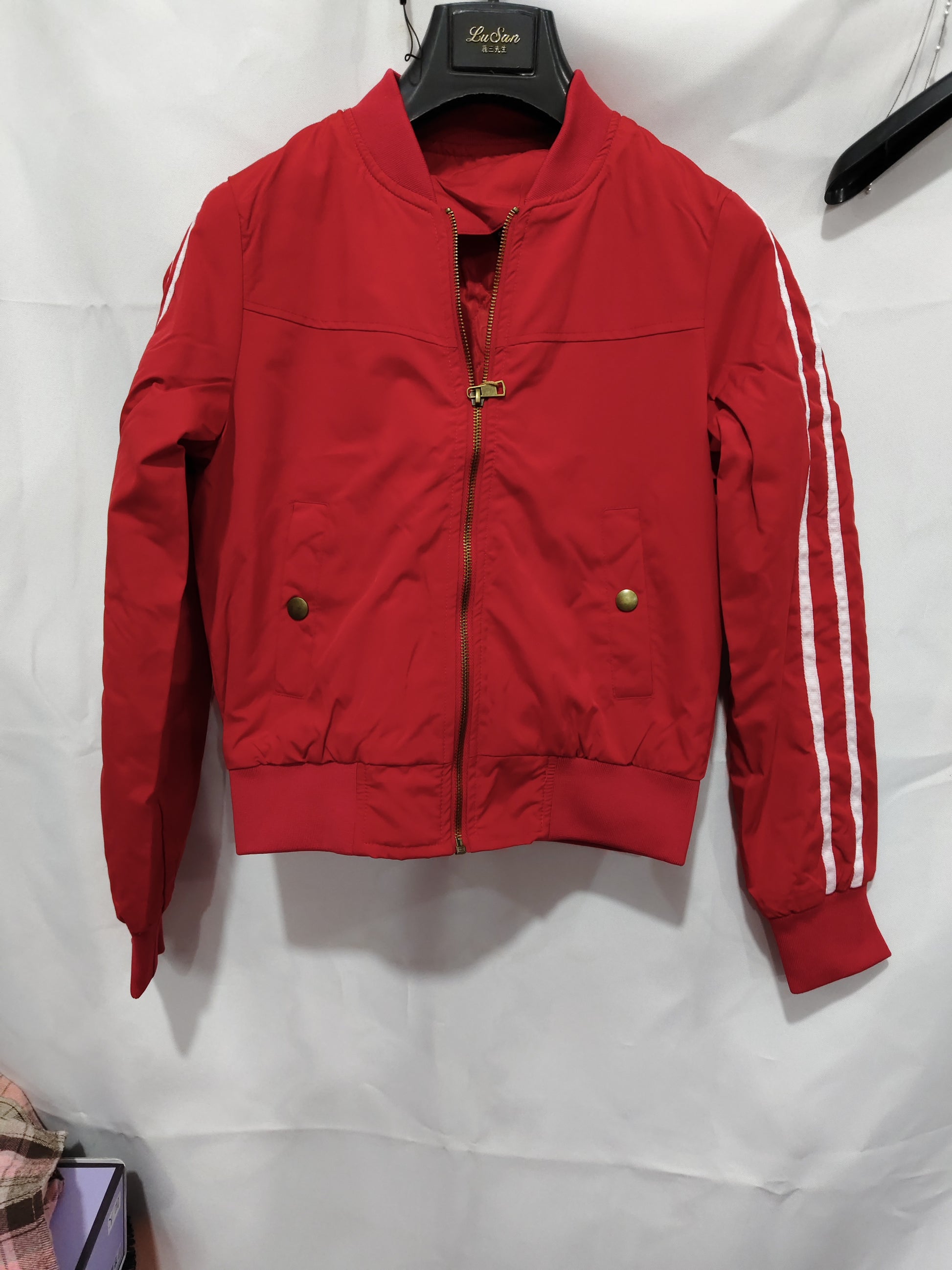 183ea52f1cf35aadd0d9cdc7d10aed35