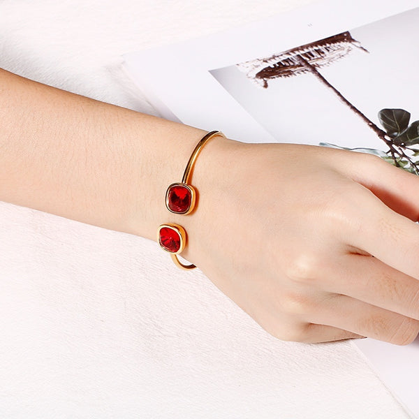 Bracelet carré ouvert creux en acier inoxydable
