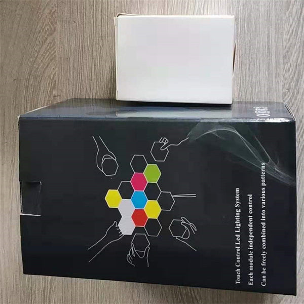 Quantum Touch Honeycomb Wall Lamp