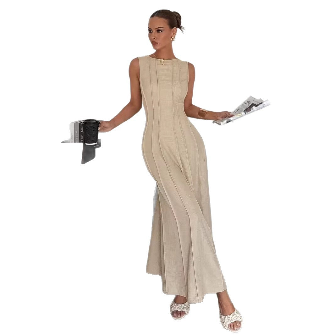 Robe longue élégante et stylée plissée sans manches à col rond pour femme