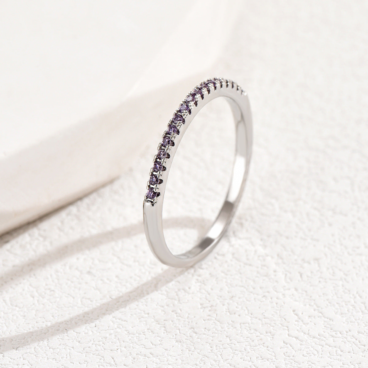 Micro-inlaid Zircon Ring Female Niche