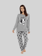 Ensemble pyjama en coton gris pour femme avec pantalon à pois et imprimé carlins bouledogues français, haut à manches longues, vêtements d'intérieur confortables, tissu doux et respirant, hypoallergénique, vêtement de nuit élégant par Daisy Dreamer