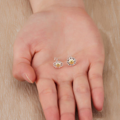 Daisy Stud Earrings