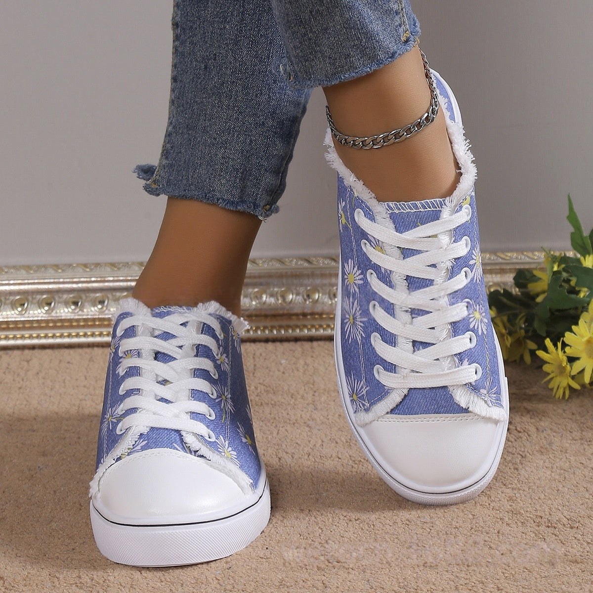 Flower Fuzzy Lace-Up Sports-Style Flat Shoes