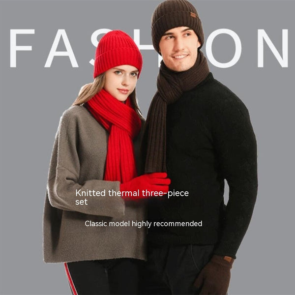 Ensemble bonnet, écharpe et gants tricotés de couleur unie pour l'hiver