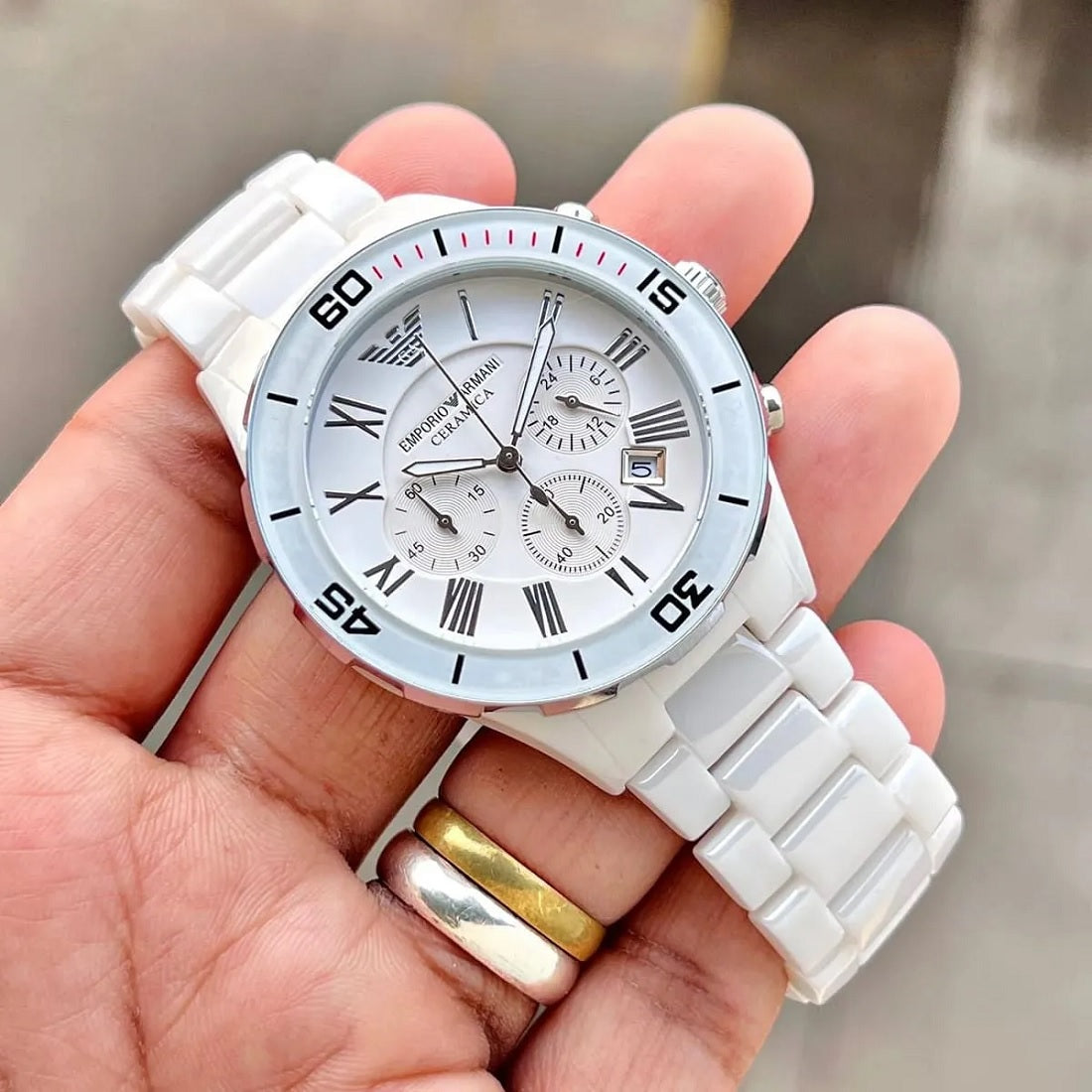 Montre Emporio Armani AR1424 Leo pour homme en céramique blanche