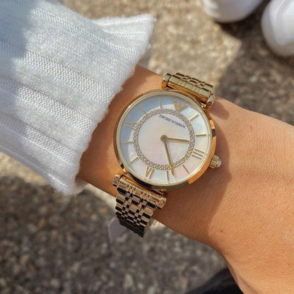 Montre pour femme Emporio Armani AR1907 Gianni T-Bar Dorée