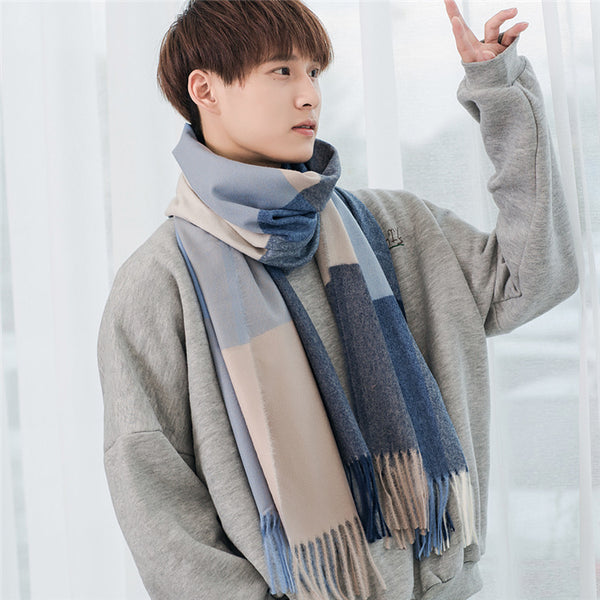 Foulard en plaid à houppe chaude