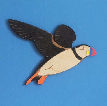 Wooden Flying Bird Wall Hanging Pendant