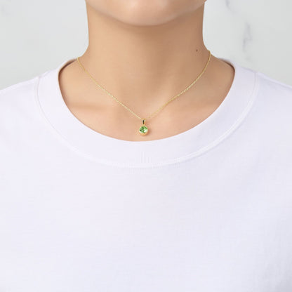 Collier en Plaqué Or 18 carats avec Pierre de Naissance d'Août (Péridot) Créé avec des Cristaux Zircondia®