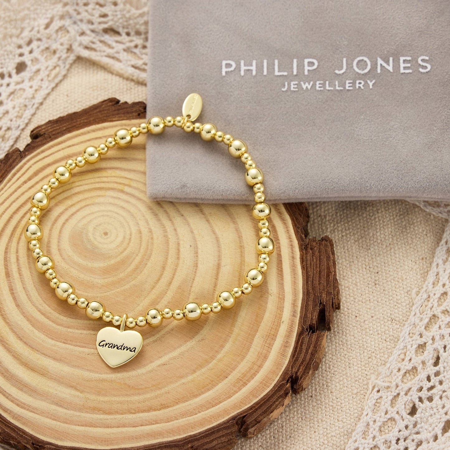 Gold Plated Grandma Heart Charm Beaded Stretch Bracelet