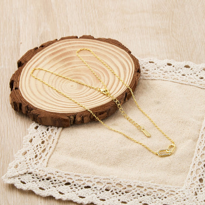 Collier à maillons trombone plaqué or 18 carats créé avec des cristaux Zircondia®