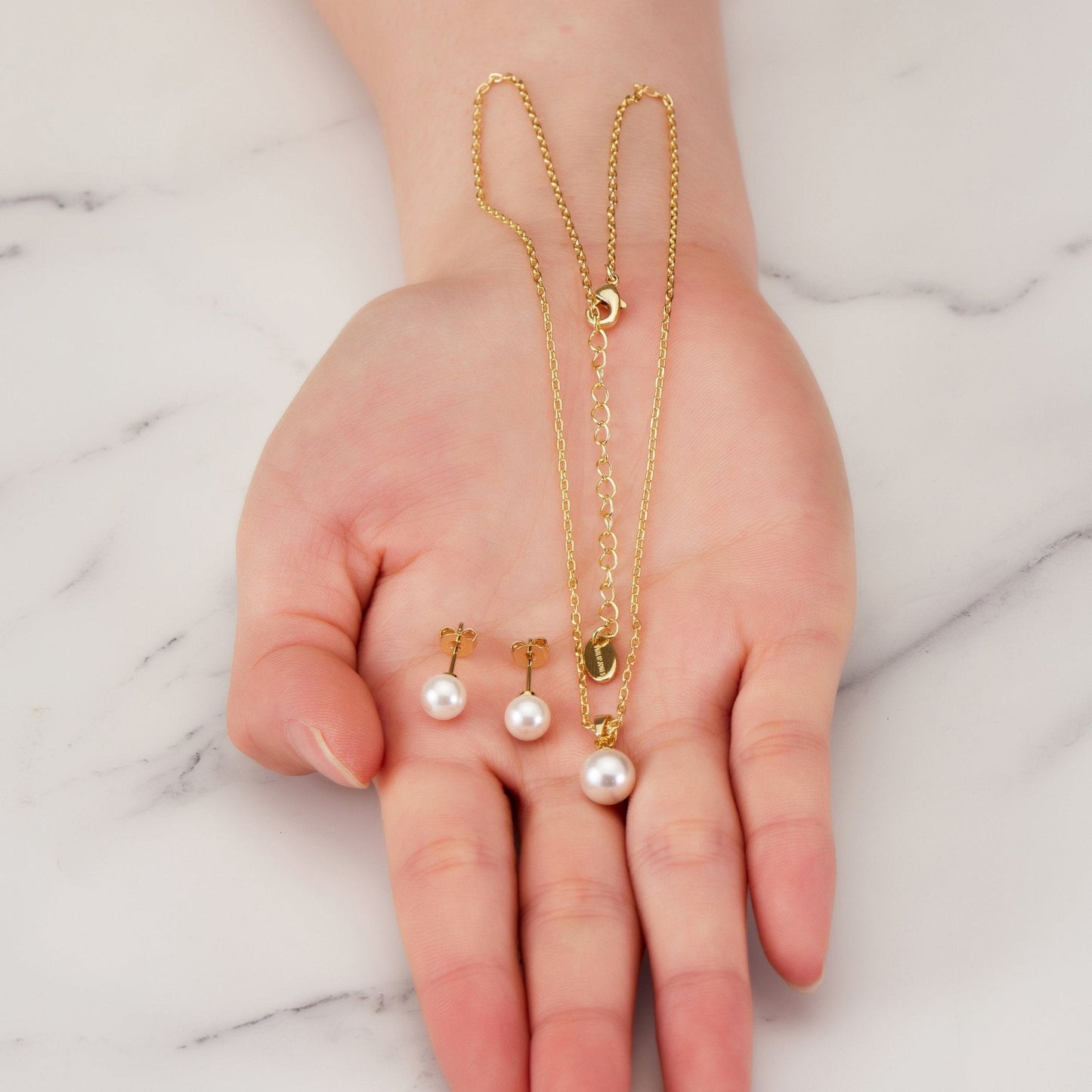 18k Gold Plated Shell Pearl Set