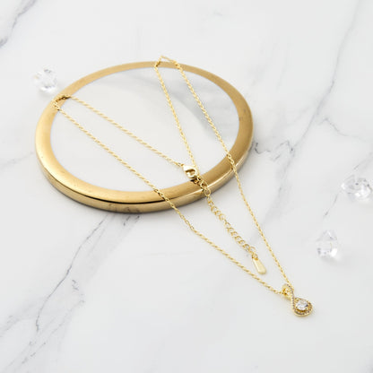 Collier Solitaire Torsadé Plaqué Or 18 carats Créé avec des Cristaux Zircondia®
